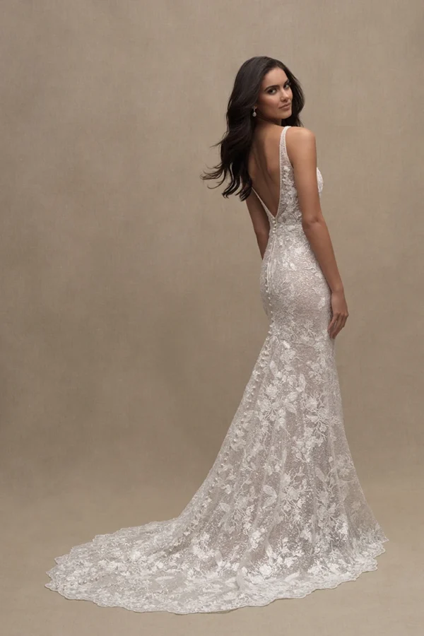 C621 Allure Couture