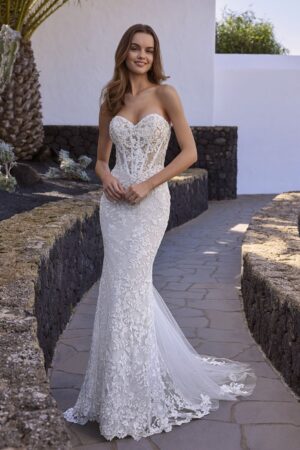 Estrellla Enzoani